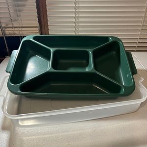 Rubbermaid Servin Saver Container 5 Compartment Green Base Clear Lid 13x9